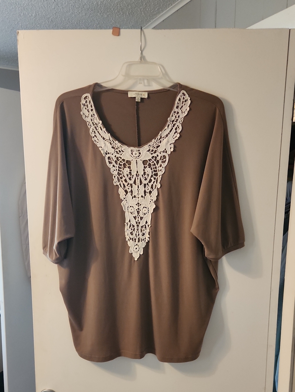 Umgee Taupe Top with White Lace Yoke